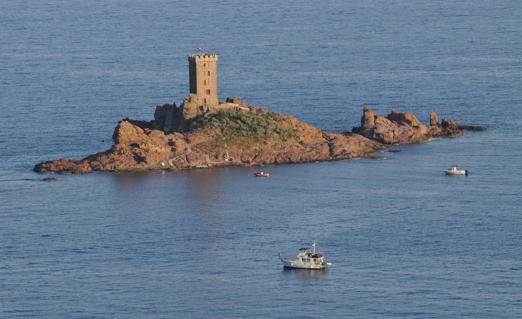 Cap Esterel Garden Flat Saint-Raphaël Eksteriør bilde