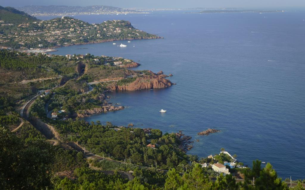 Cap Esterel Garden Flat Saint-Raphaël Eksteriør bilde
