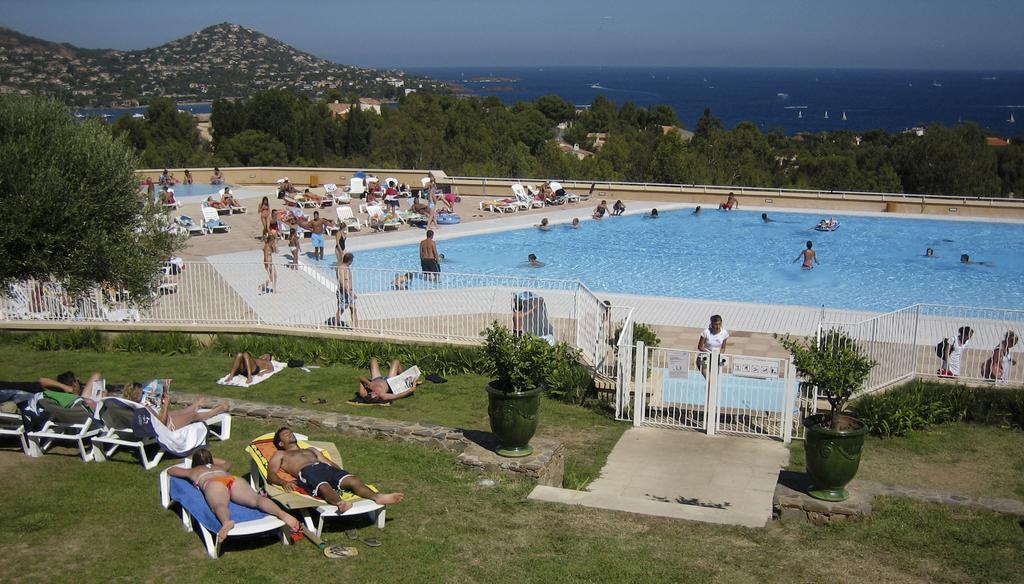 Cap Esterel Garden Flat Saint-Raphaël Eksteriør bilde